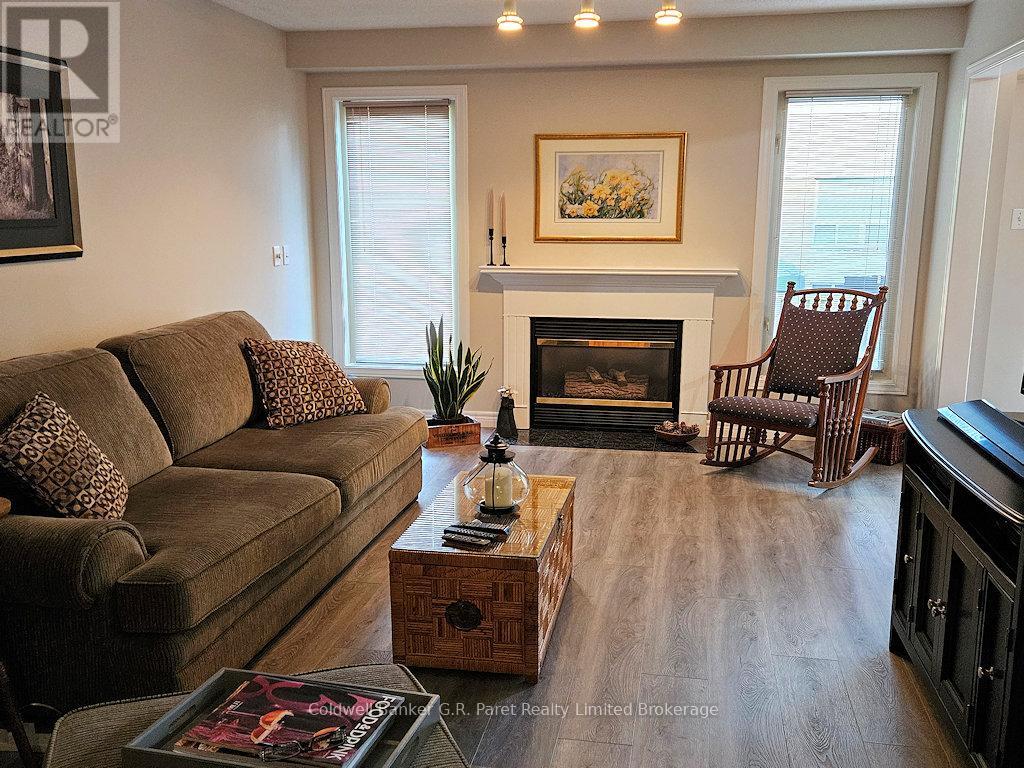6 - 622 Wharncliffe Rd. South Road, London South, Ontario  N6J 2N4 - Photo 11 - X12416077