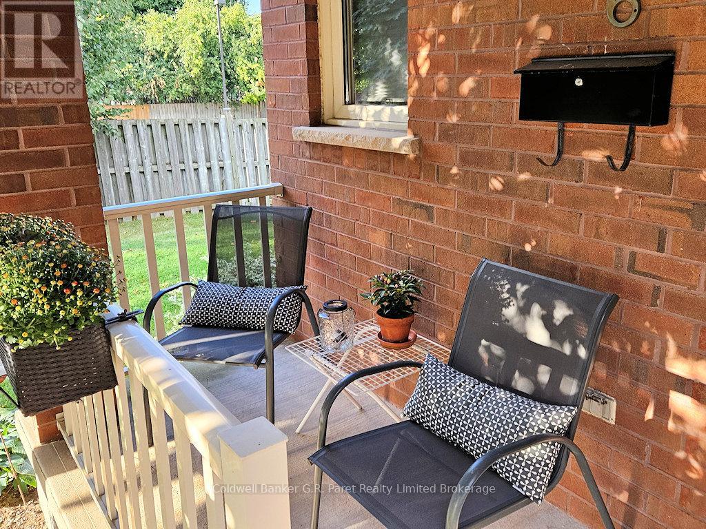 6 - 622 Wharncliffe Rd. South Road, London South, Ontario  N6J 2N4 - Photo 3 - X12416077