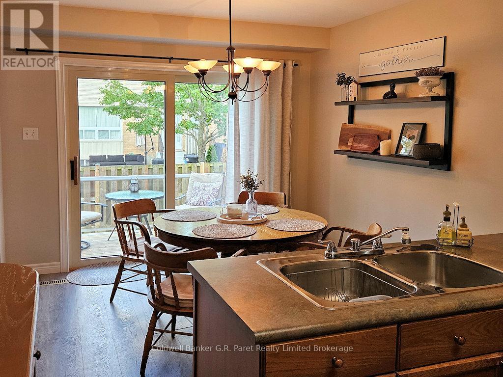 6 - 622 Wharncliffe Rd. South Road, London South, Ontario  N6J 2N4 - Photo 6 - X12416077