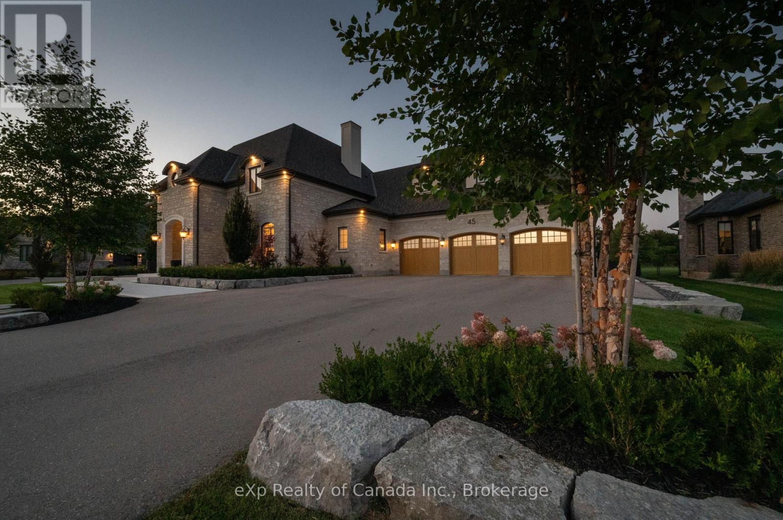 45 August Crescent, Norwich (Otterville), Ontario  N0J 1R0 - Photo 12 - X12416094
