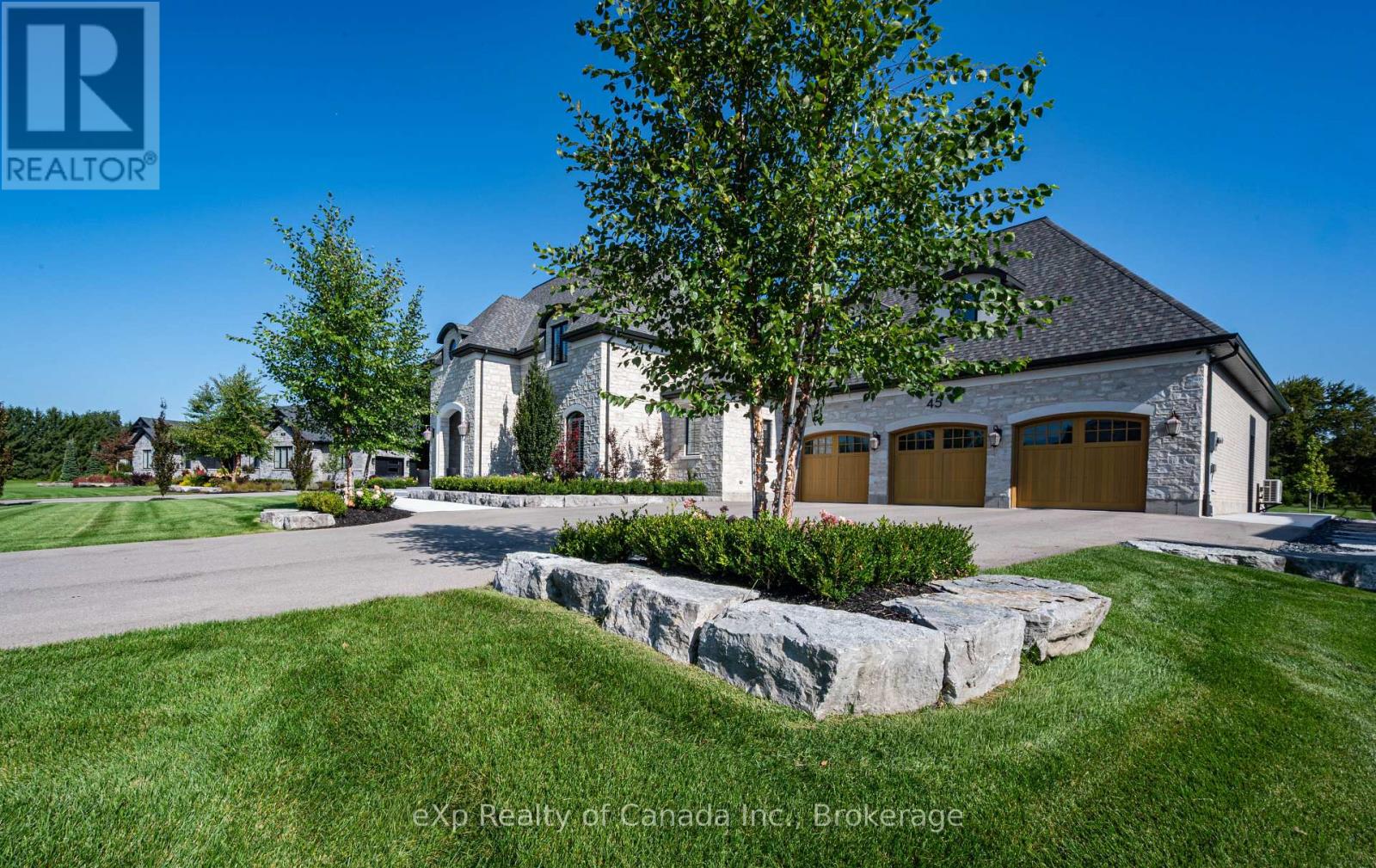 45 August Crescent, Norwich (Otterville), Ontario  N0J 1R0 - Photo 5 - X12416094