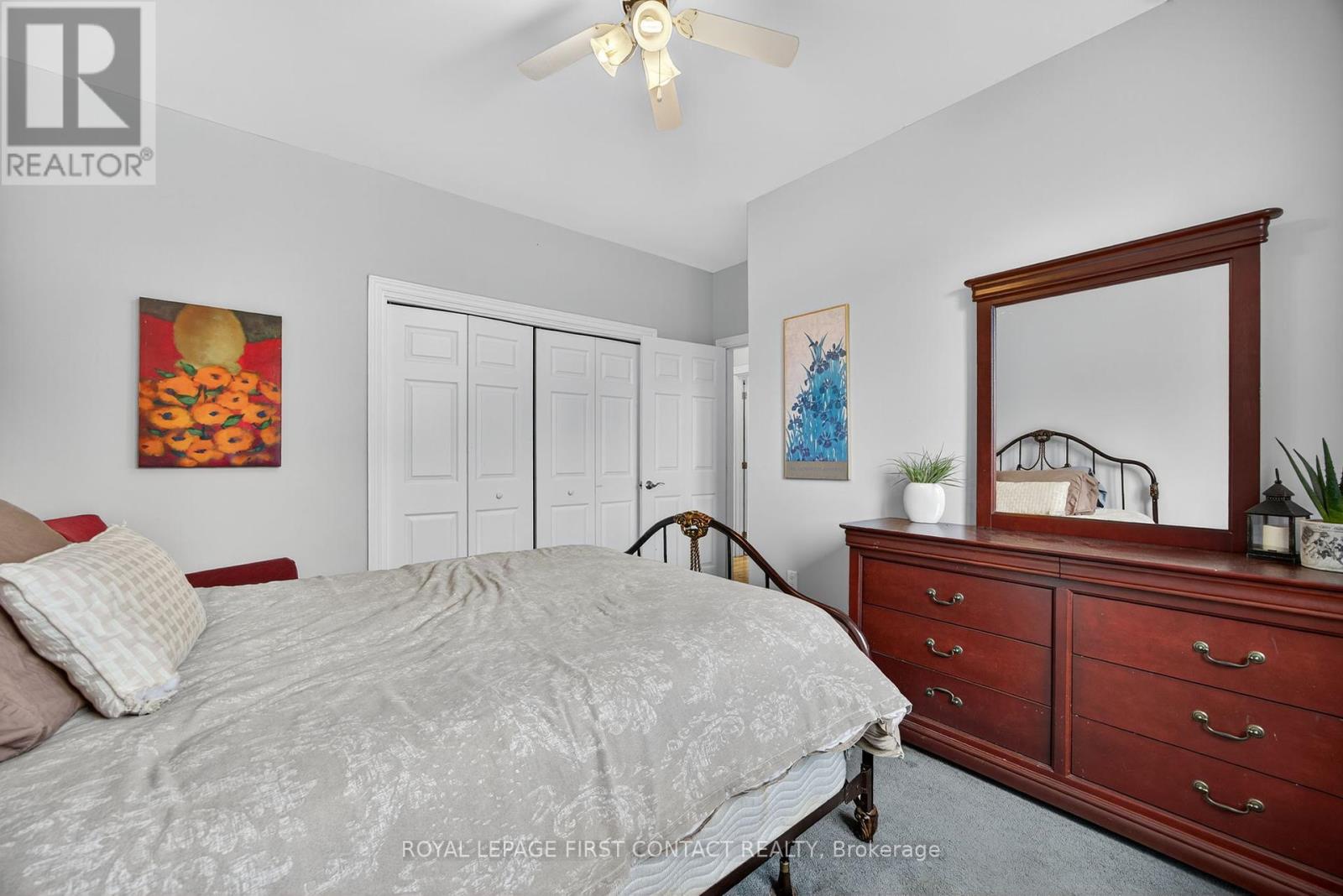 2258 Lakeshore Road E, Oro-Medonte, Ontario  L0L 1T0 - Photo 19 - S12415943