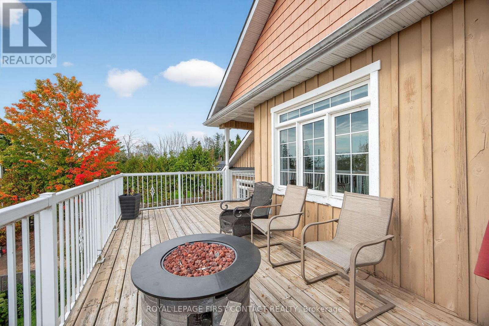 2258 Lakeshore Road E, Oro-Medonte, Ontario  L0L 1T0 - Photo 30 - S12415943