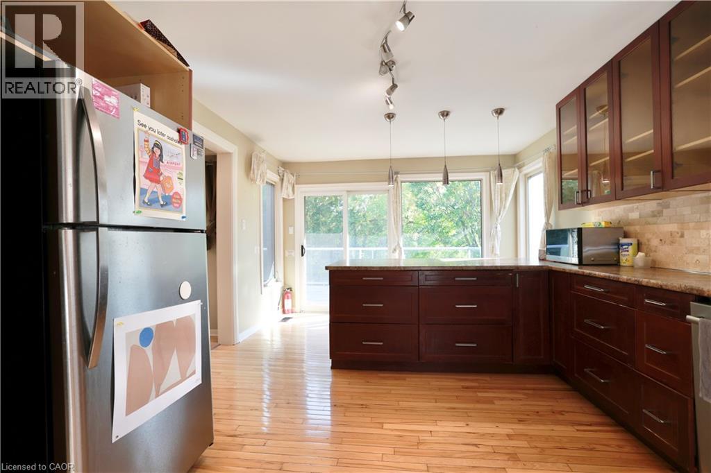 104 Woodbend Crescent, Waterloo, Ontario  N2T 1G9 - Photo 7 - 40771851
