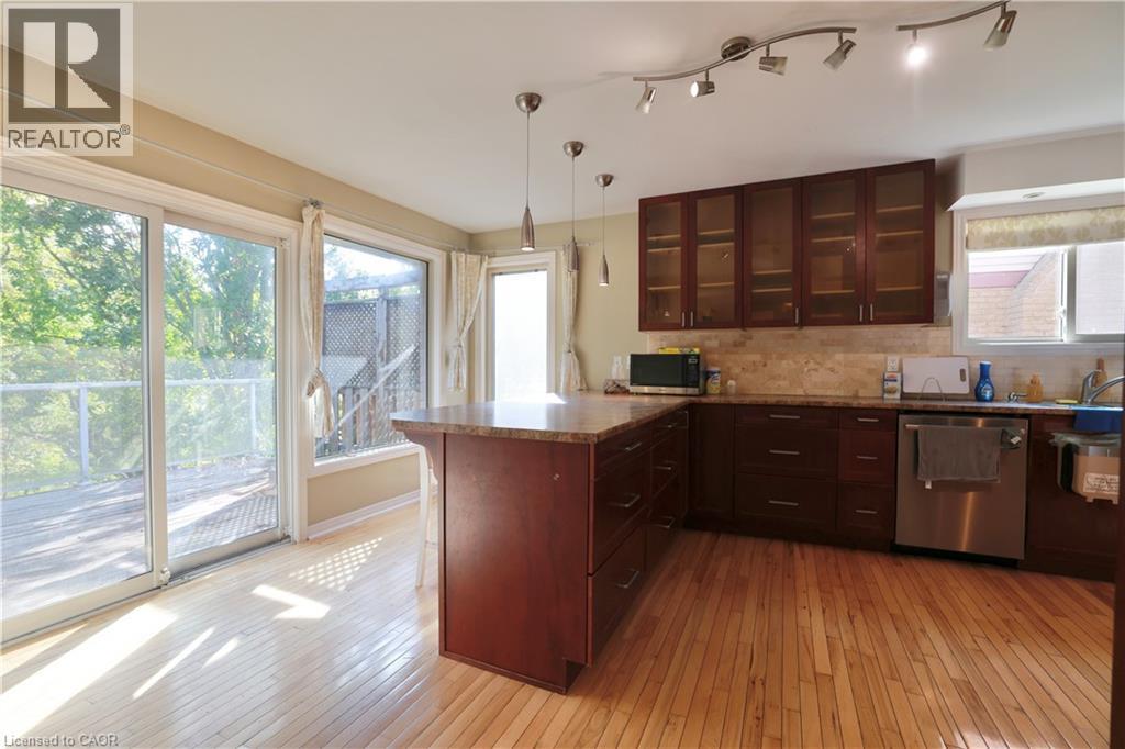 104 Woodbend Crescent, Waterloo, Ontario  N2T 1G9 - Photo 8 - 40771851