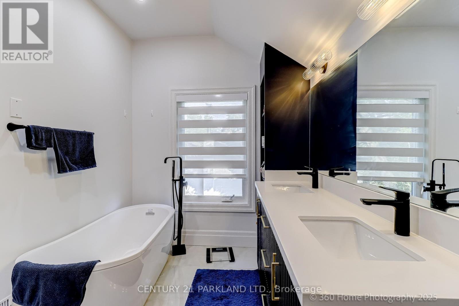 30 Glen Echo Road, Toronto, Ontario  M4N 2E1 - Photo 18 - C12416087