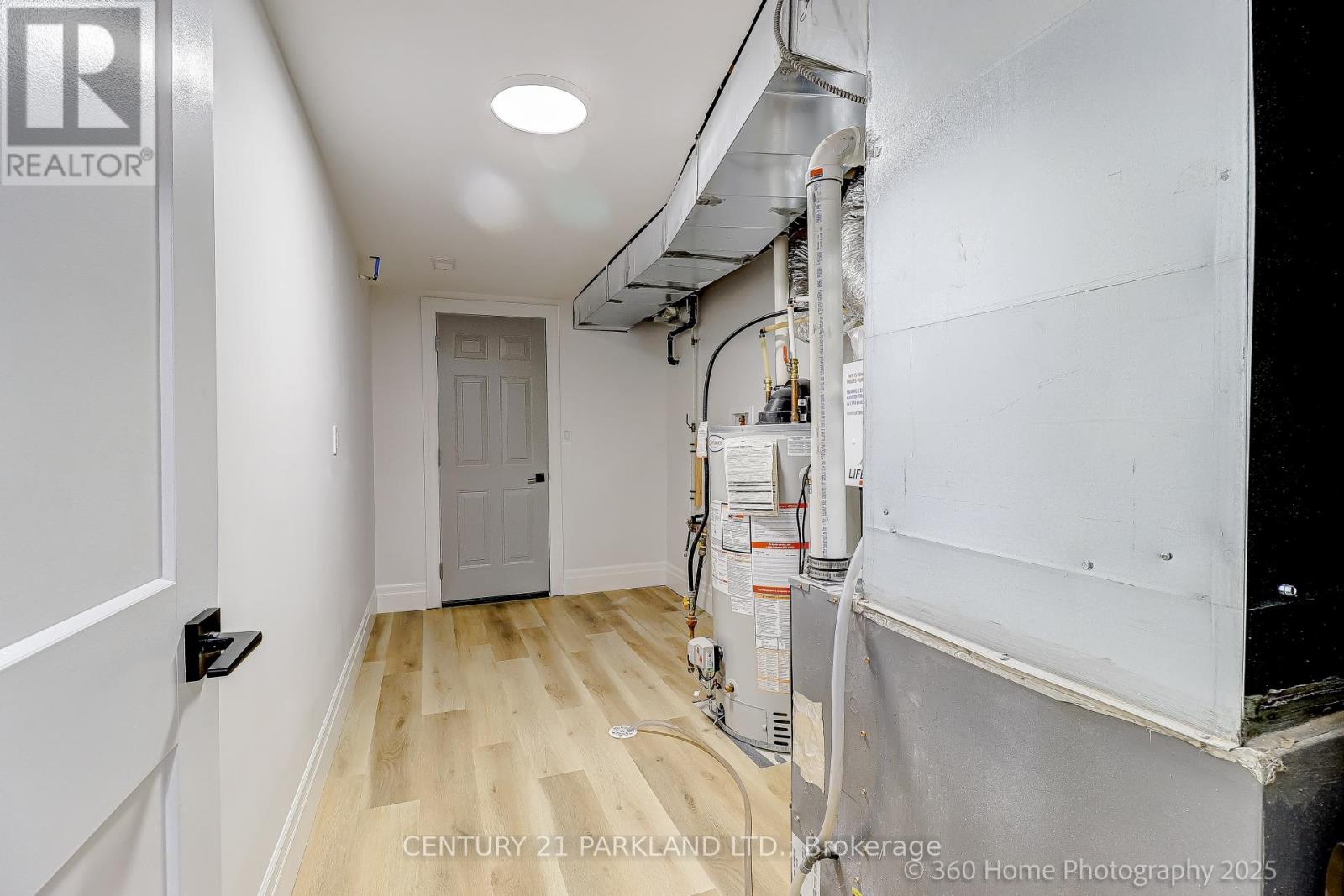 30 Glen Echo Road, Toronto, Ontario  M4N 2E1 - Photo 28 - C12416087