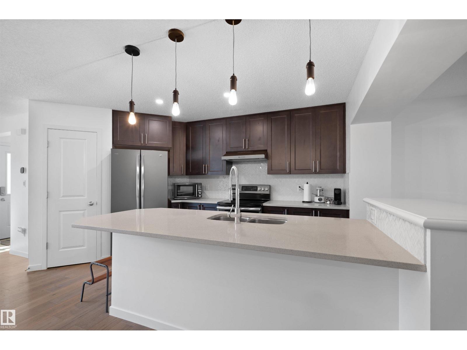2208 82 St Sw, Edmonton, Alberta  T6X 2J6 - Photo 8 - E4458533