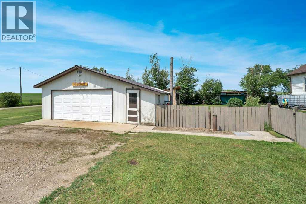 254036 Range Road 245, Nightingale, Alberta  T1p 0l2 - Photo 2 - A2239809