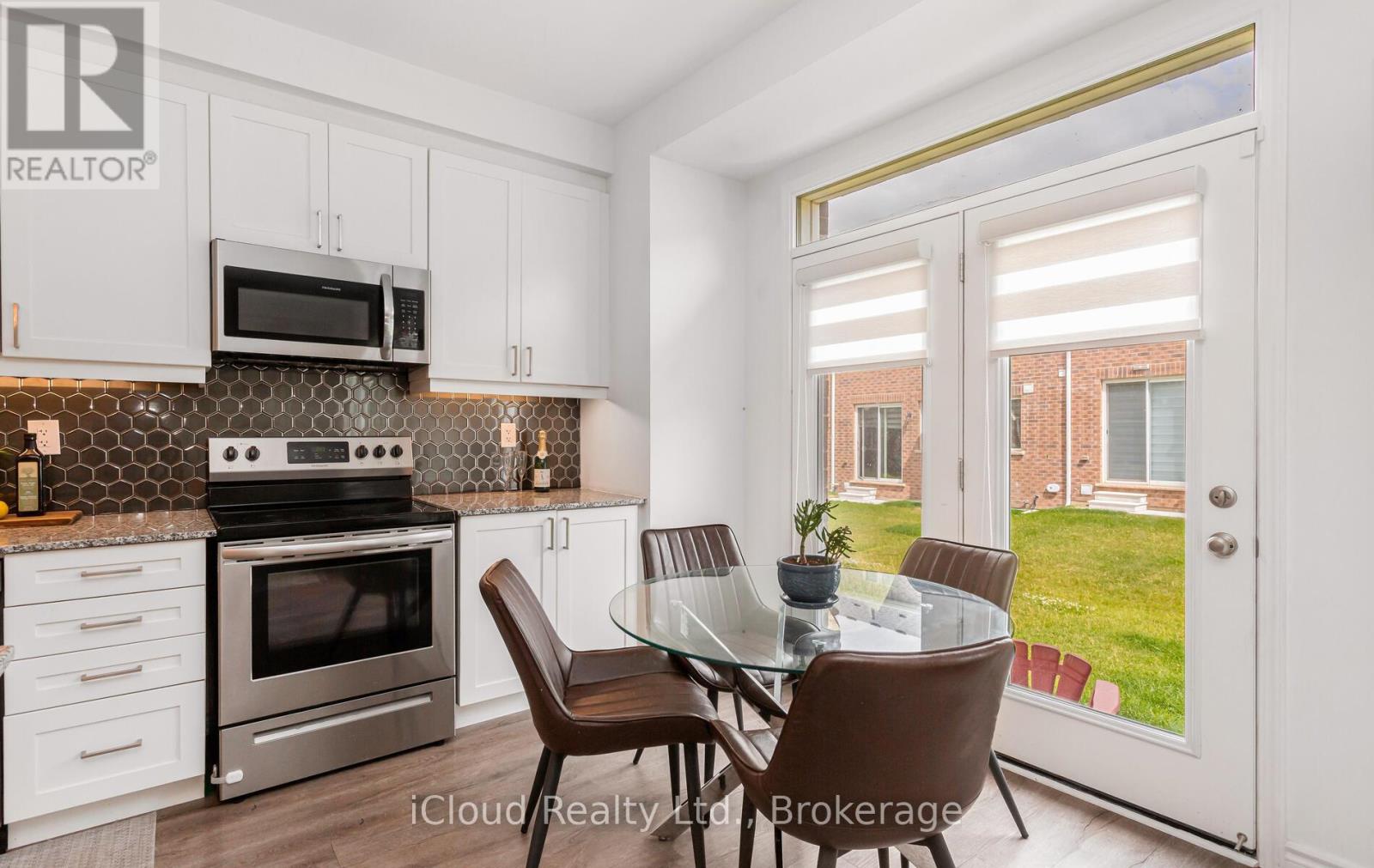 1562 Denison Place, Milton, Ontario  L9E 1Y2 - Photo 29 - W12415941