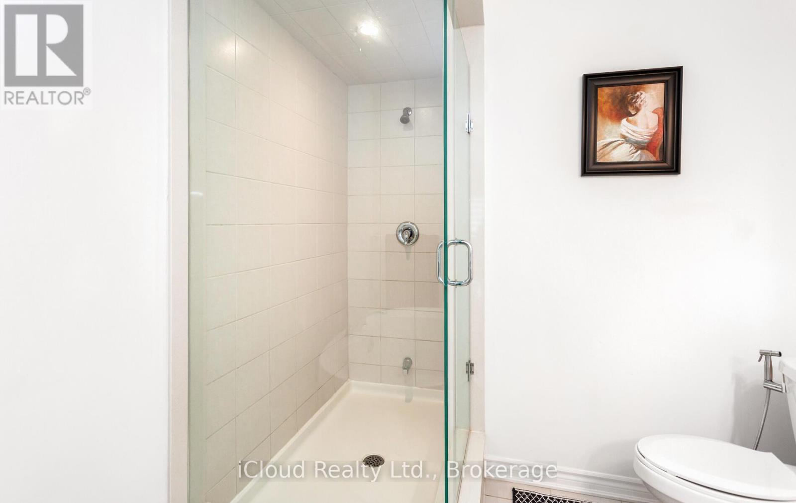 1562 Denison Place, Milton, Ontario  L9E 1Y2 - Photo 48 - W12415941