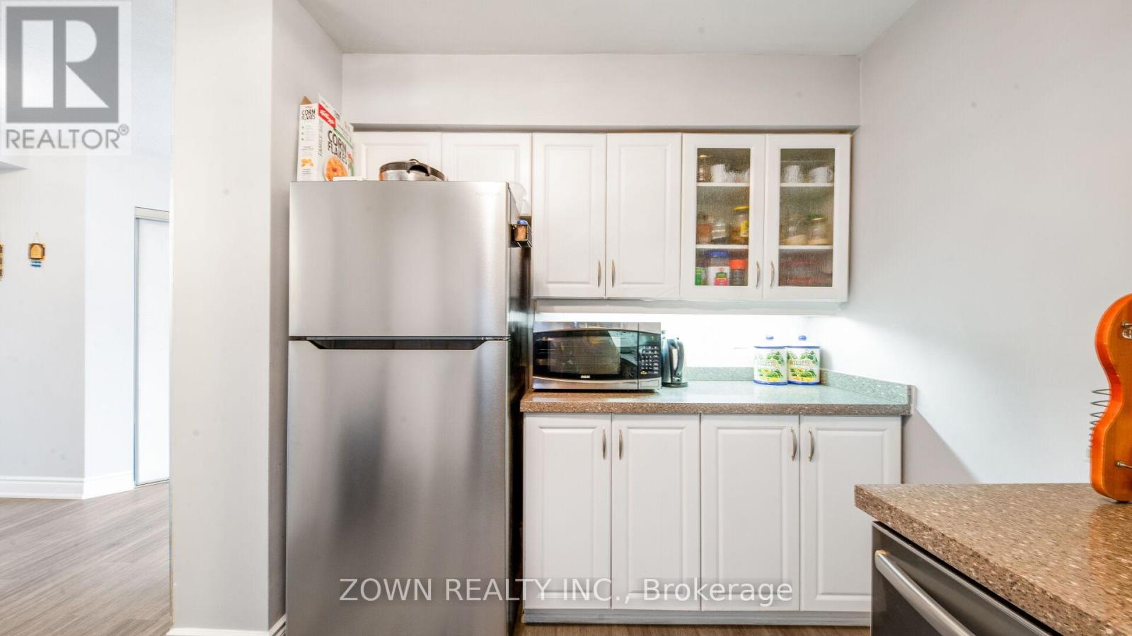 805 - 55 Elm Drive W, Mississauga, Ontario  L5B 3Z3 - Photo 26 - W12415977