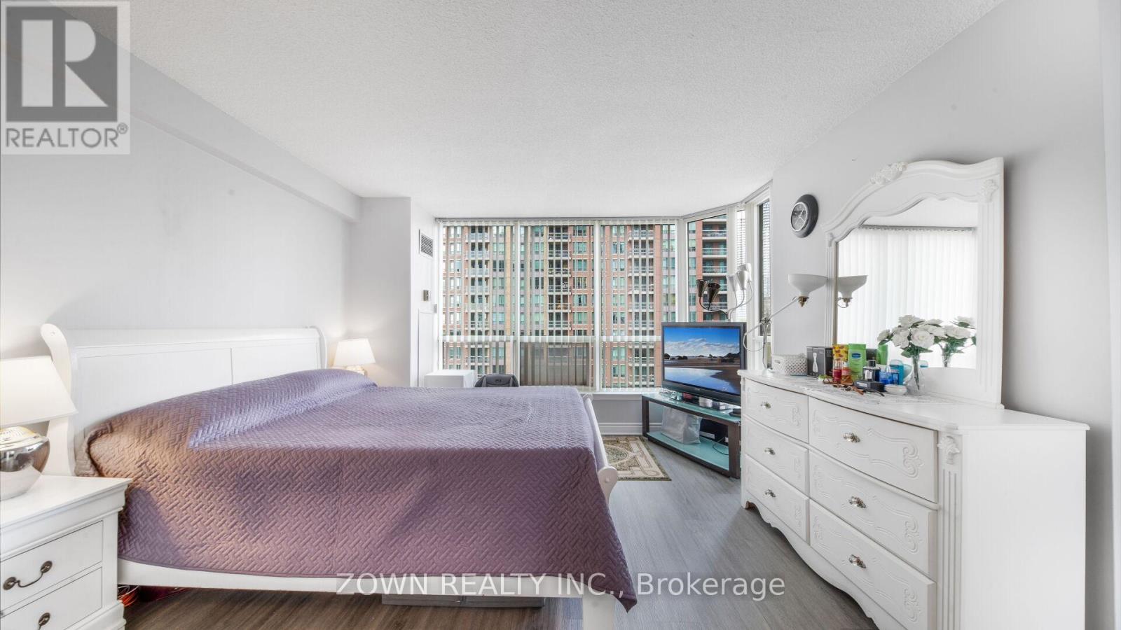 805 - 55 Elm Drive W, Mississauga, Ontario  L5B 3Z3 - Photo 38 - W12415977