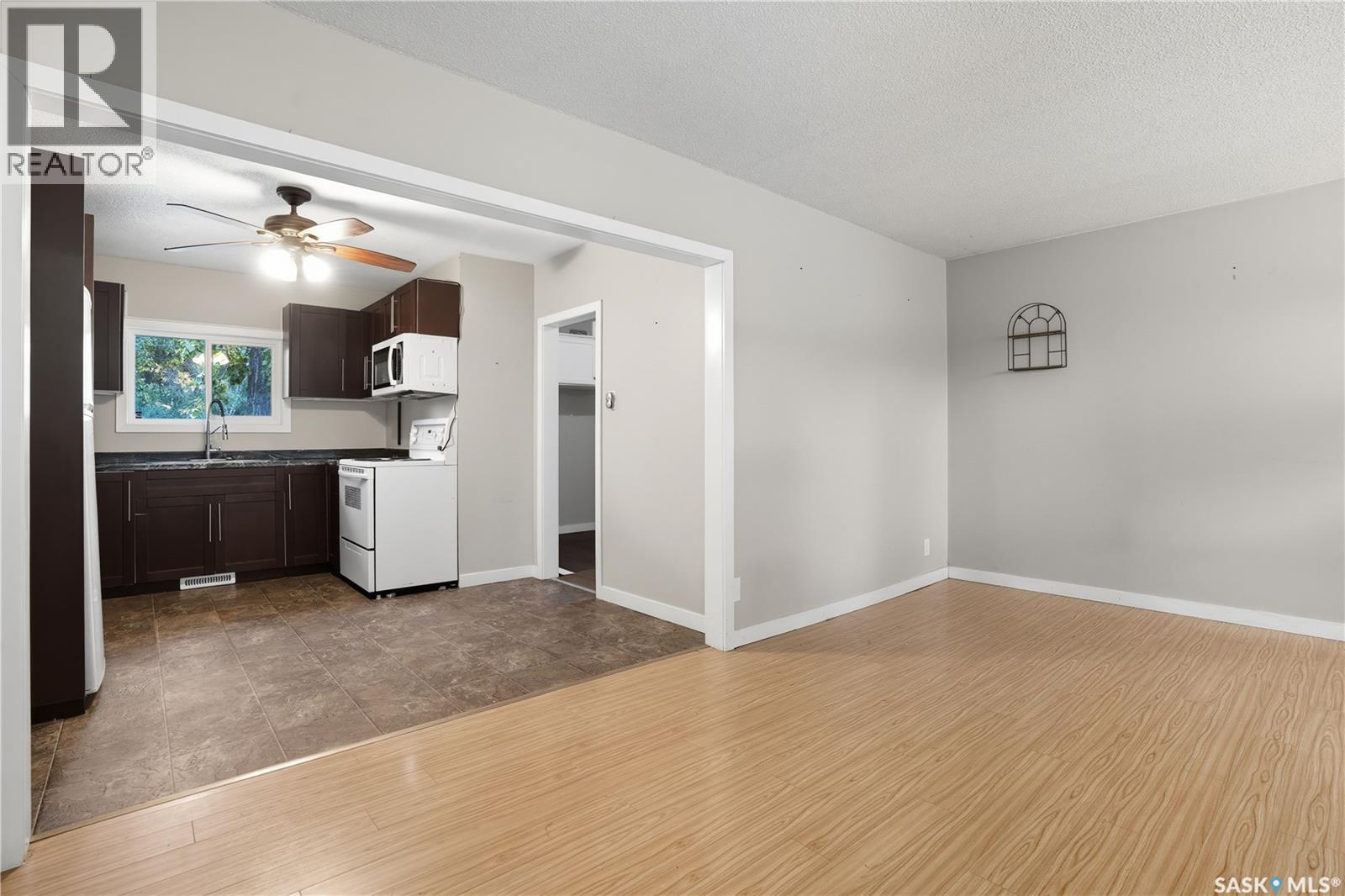 134 Cornwall Street N, Regina, Saskatchewan  S4R 2Z9 - Photo 5 - SK018869