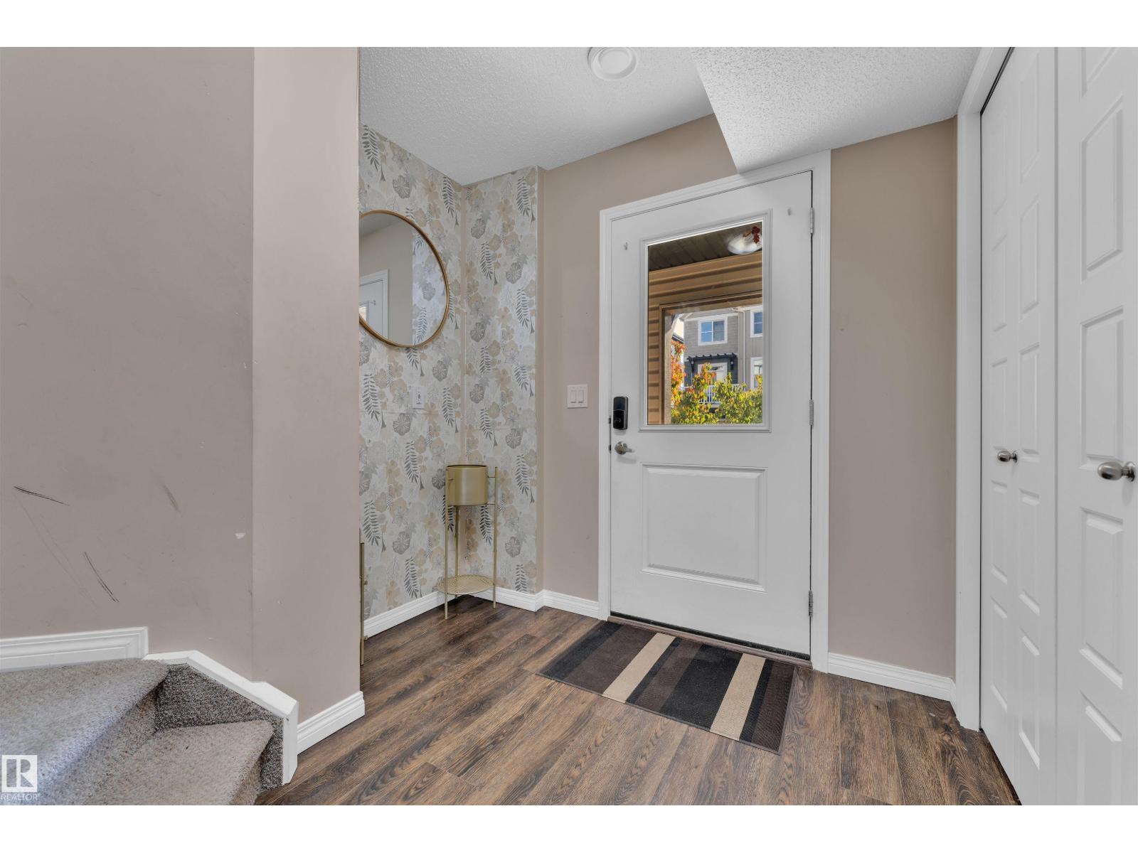 20108 19 Av Nw, Edmonton, Alberta  T6M 0X9 - Photo 4 - E4458636