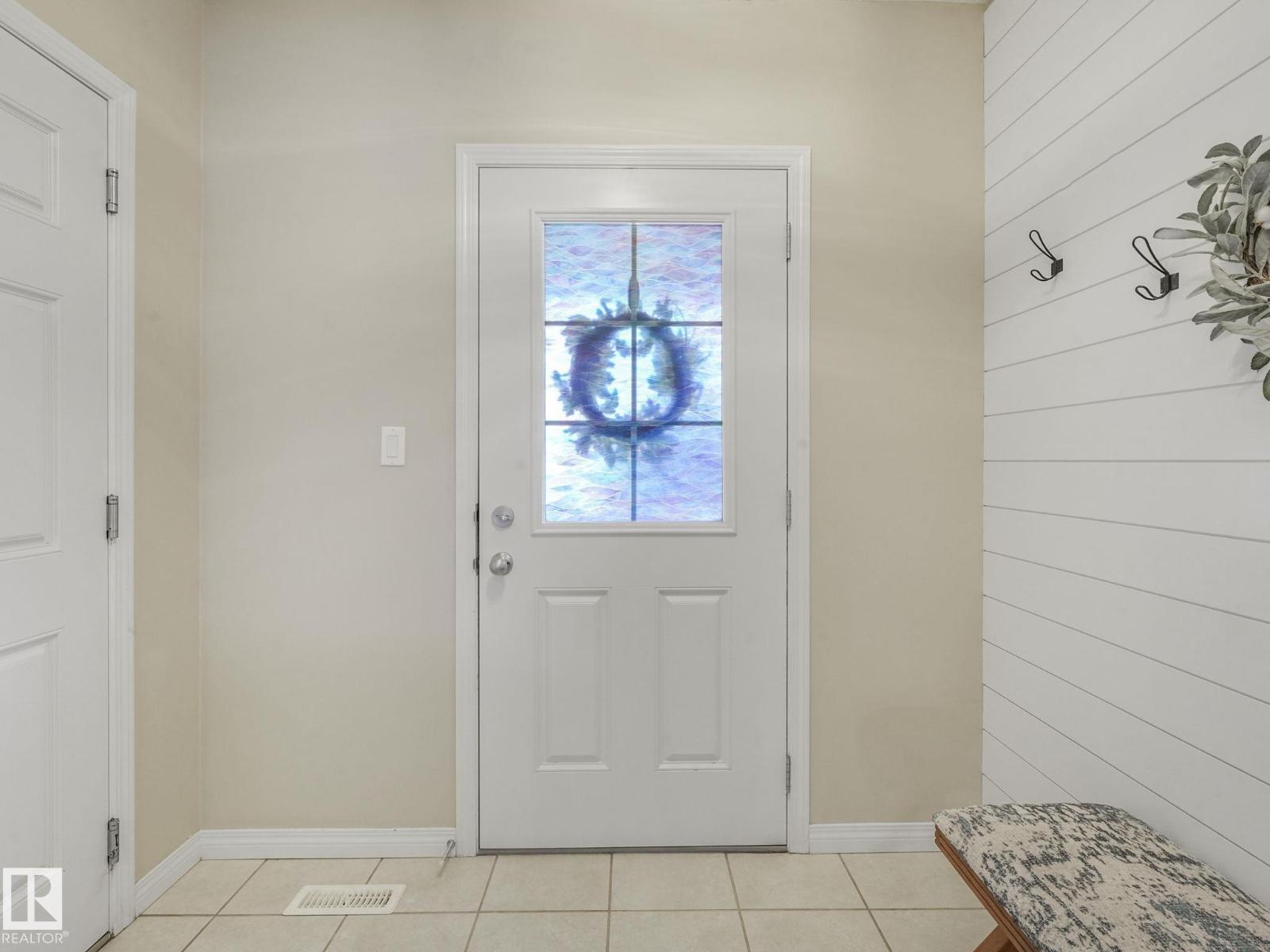 1012 East Bend Bn Nw, Edmonton, Alberta  T6M 0V4 - Photo 5 - E4458639