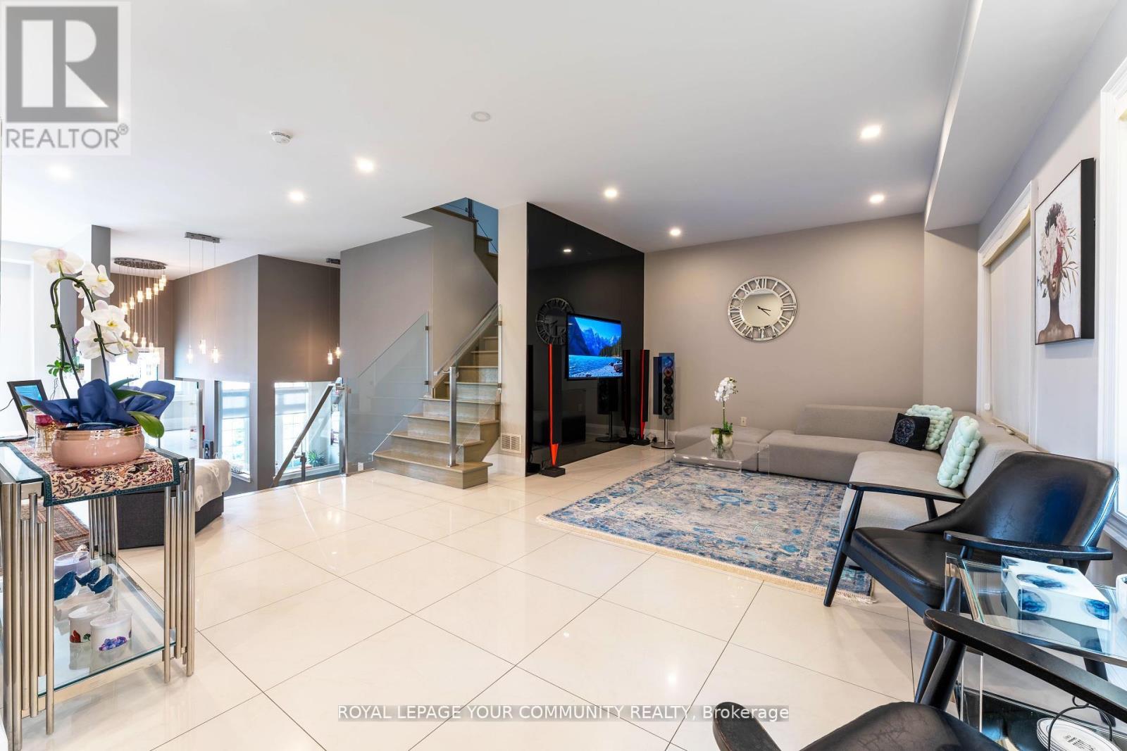 339 Thomas Cook Avenue, Vaughan, Ontario  L6A 4M1 - Photo 6 - N12416015