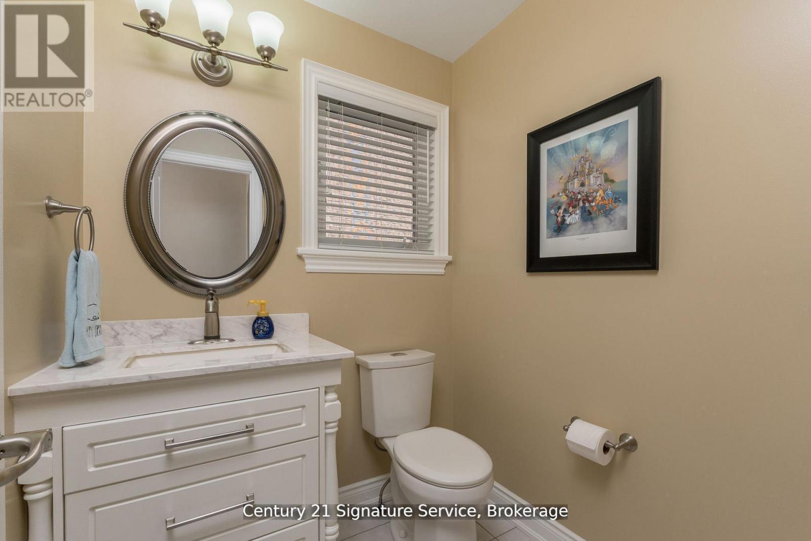 41 Faris Street, Bradford West Gwillimbury, Ontario  L3Z 0C5 - Photo 17 - N12416076