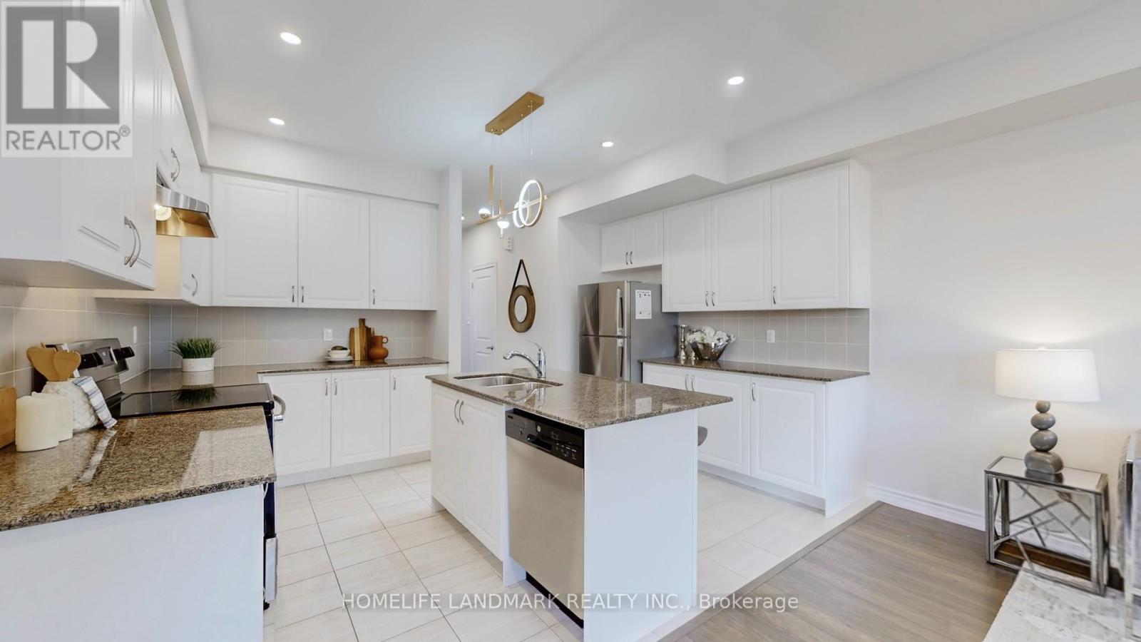 44 Robert Joffre Leet Avenue, Markham (Cornell), Ontario  L6B 0V2 - Photo 17 - N12416130