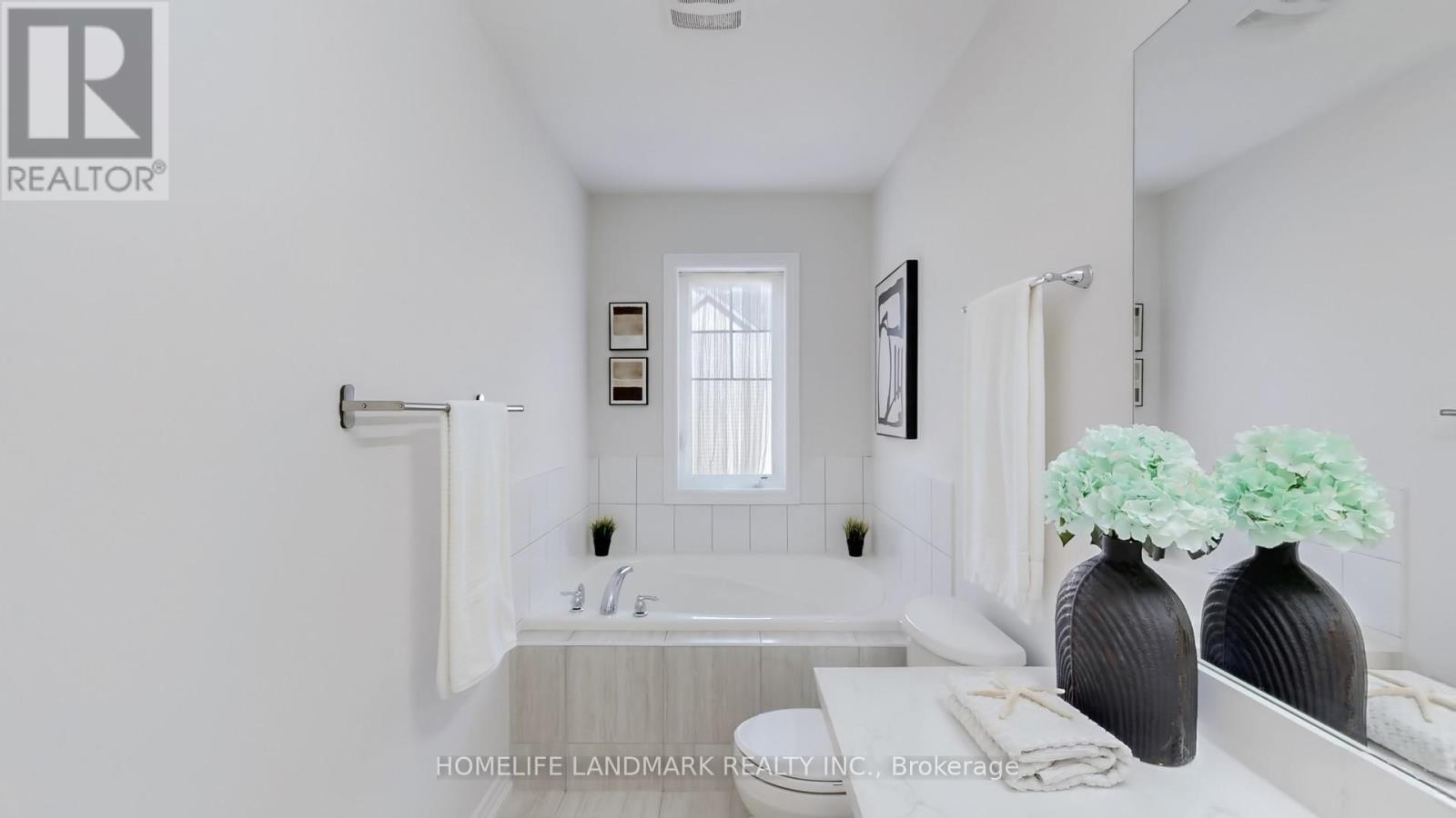 44 Robert Joffre Leet Avenue, Markham (Cornell), Ontario  L6B 0V2 - Photo 36 - N12416130