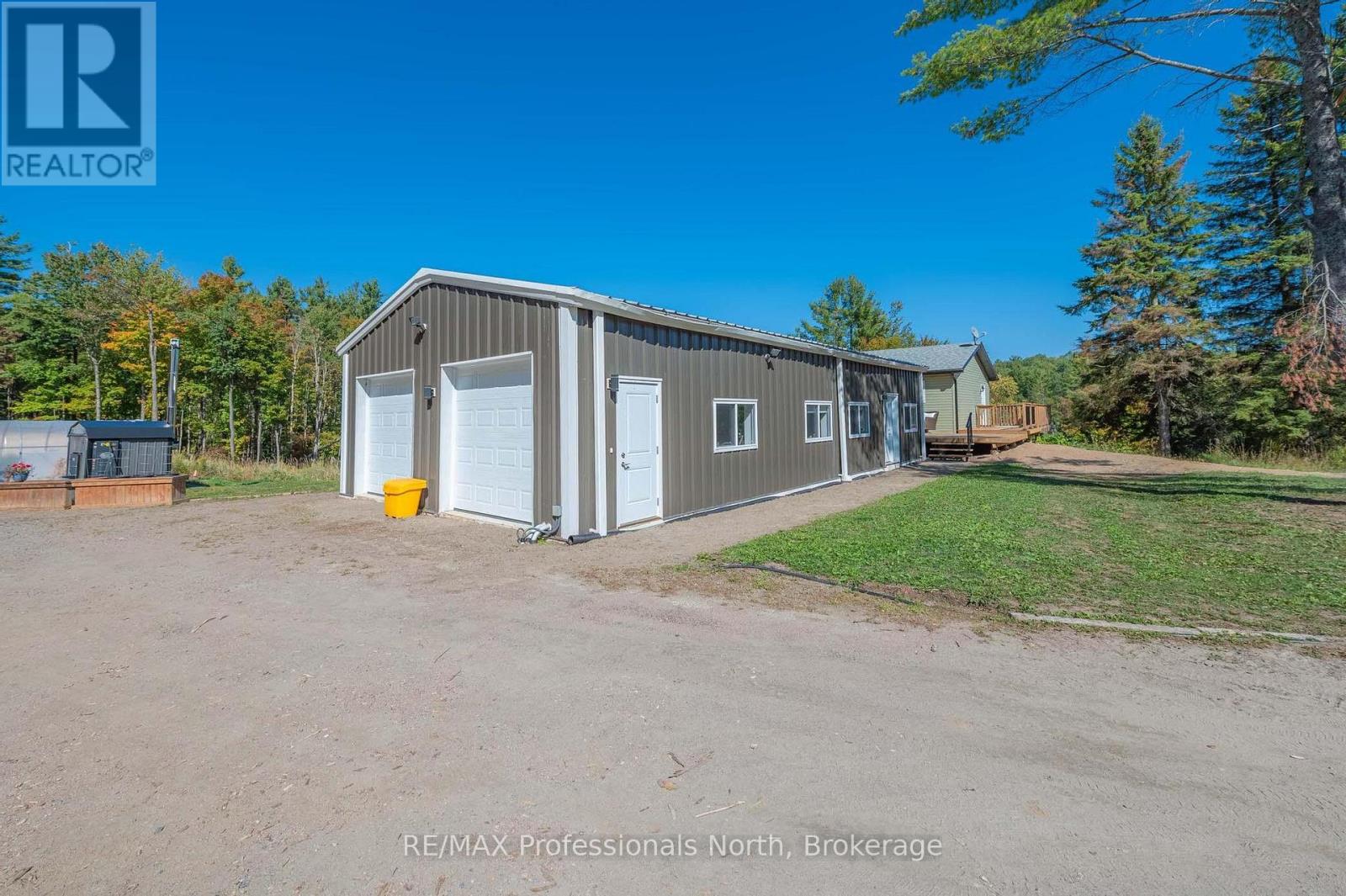 1211 Gelert Road, Minden Hills, Ontario  K0M 2K0 - Photo 4 - X12415948