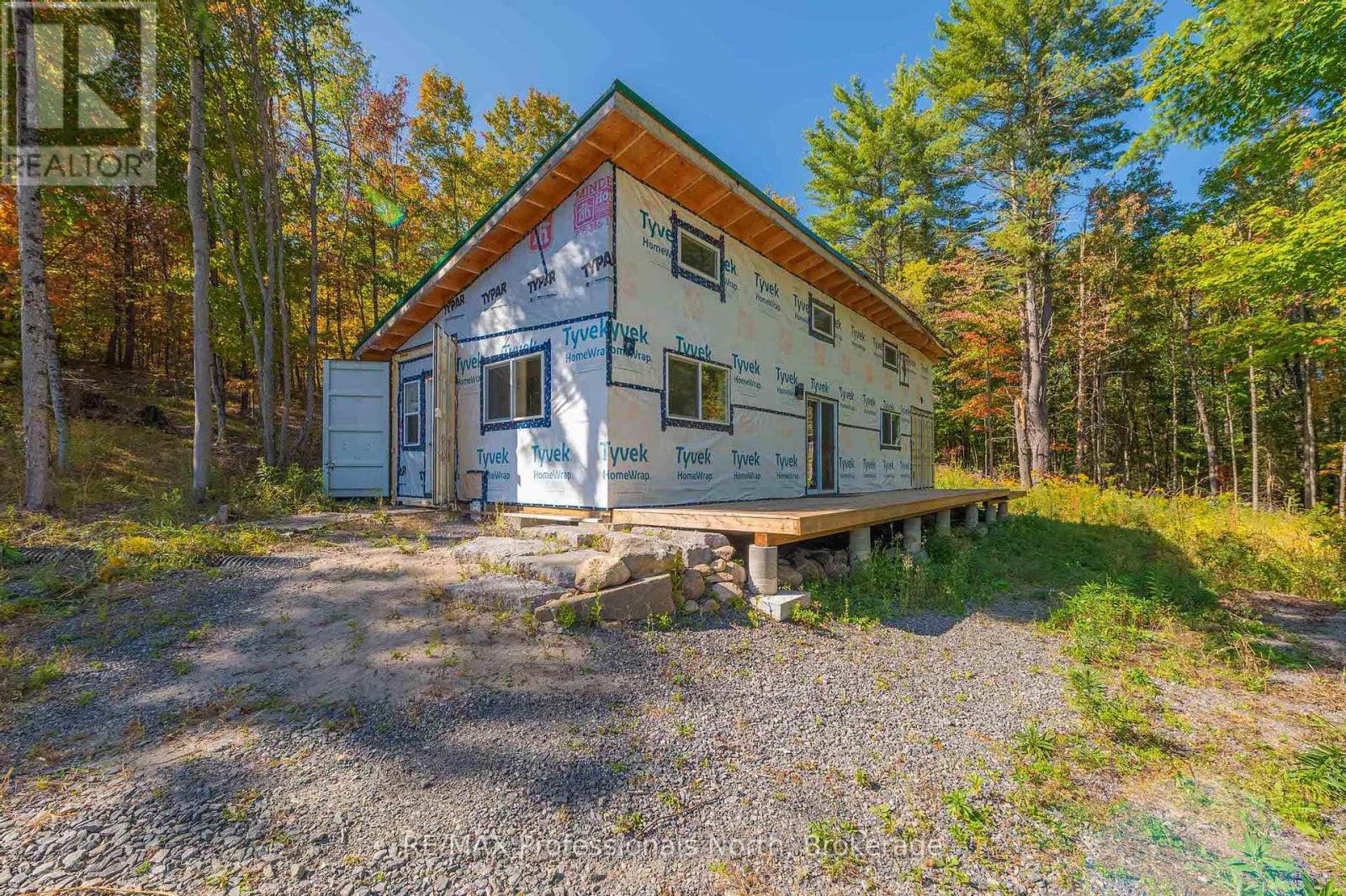 1211 Gelert Road, Minden Hills, Ontario  K0M 2K0 - Photo 45 - X12415948