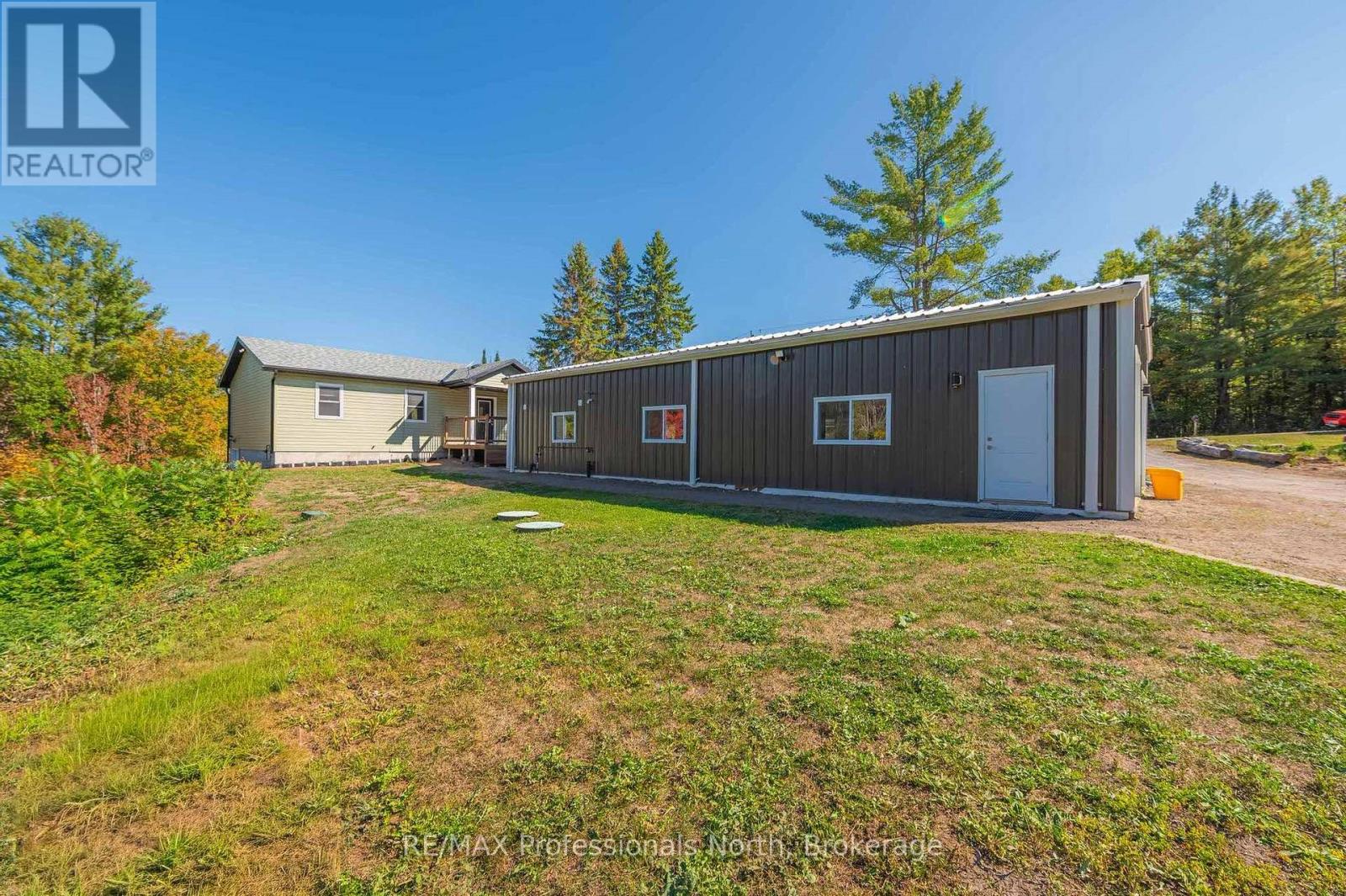 1211 Gelert Road, Minden Hills, Ontario  K0M 2K0 - Photo 49 - X12415948