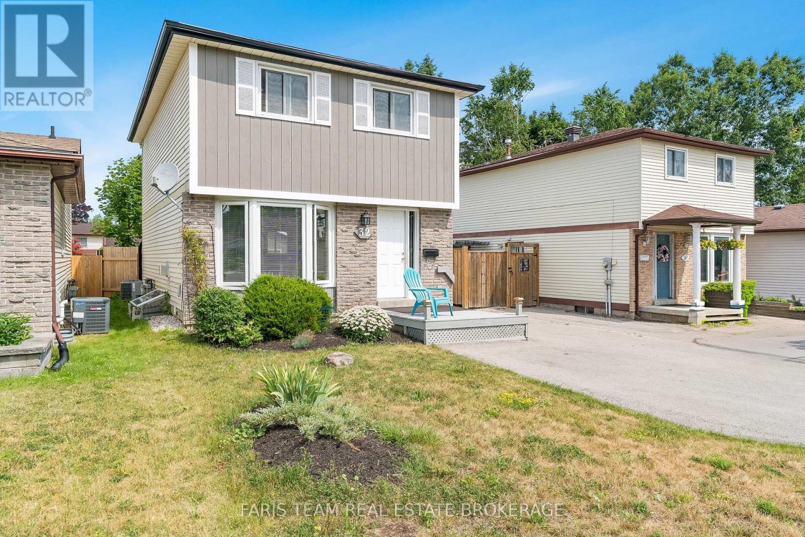 32 JANICE DRIVE, Barrie, Ontario