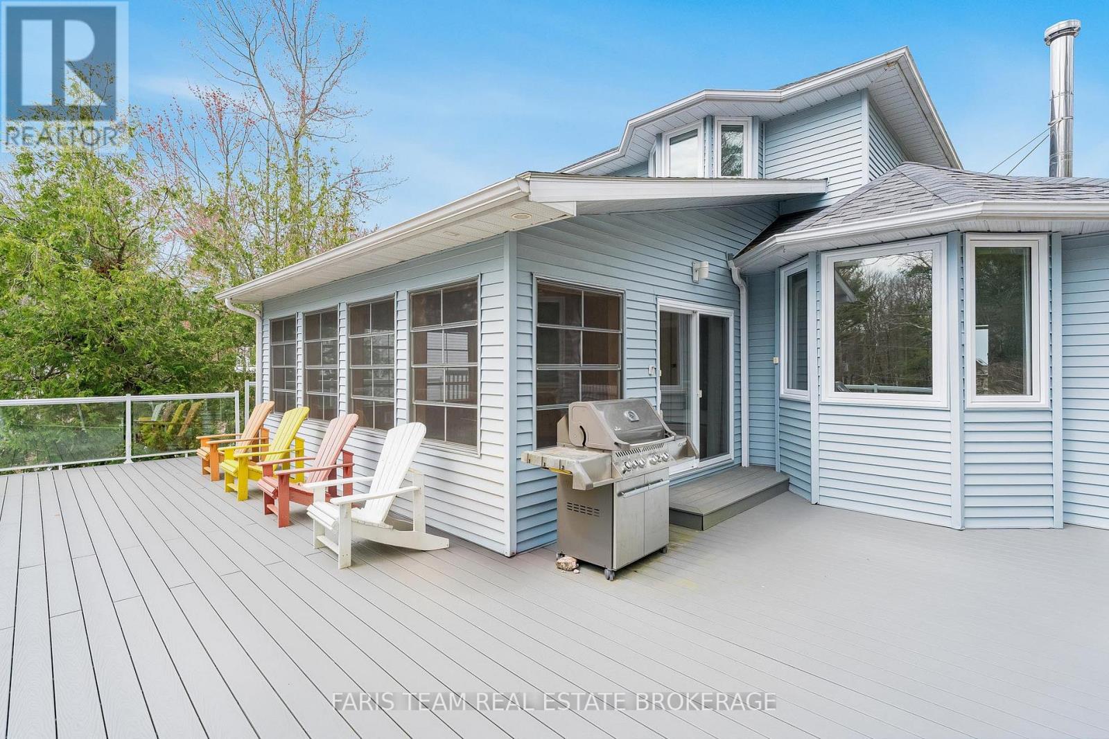 Property at 8 GLEN FOREST TRAIL image 3