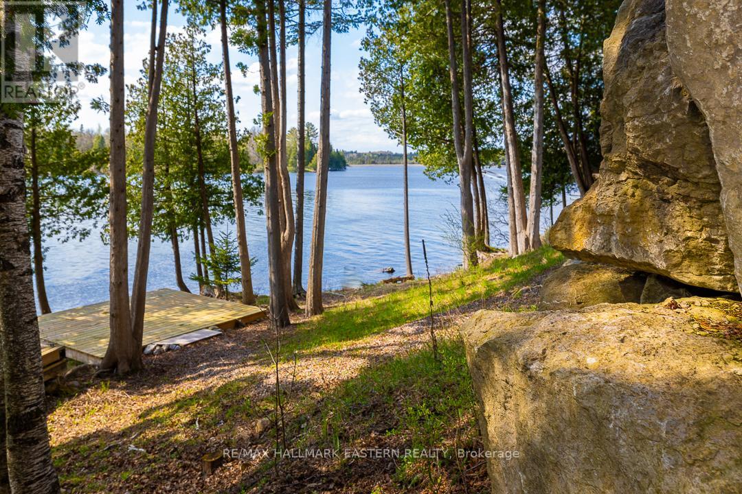 308 INDIAN POINT ROAD, Kawartha Lakes, Ontario
