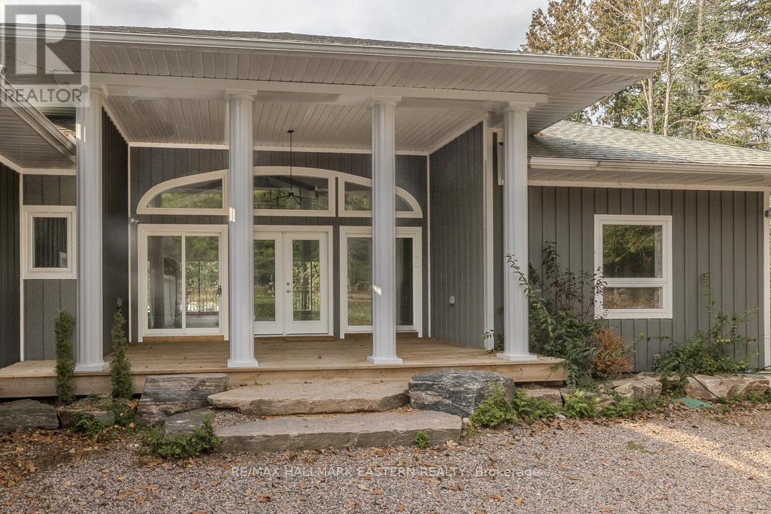 308 Indian Point Road, Kawartha Lakes, Ontario  K0M 1K0 - Photo 4 - X12416178