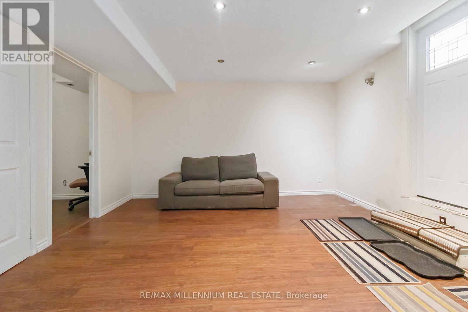 Bsmt - 6575 Alderwood Trail, Mississauga, Ontario  L5N 6W3 - Photo 10 - W12416013