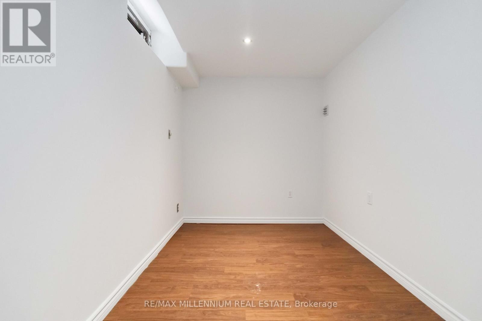 Bsmt - 6575 Alderwood Trail, Mississauga, Ontario  L5N 6W3 - Photo 23 - W12416013