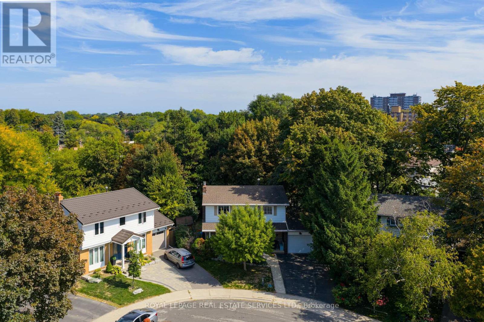 2430 Redfern Road, Burlington, Ontario  L7R 1X9 - Photo 46 - W12416034