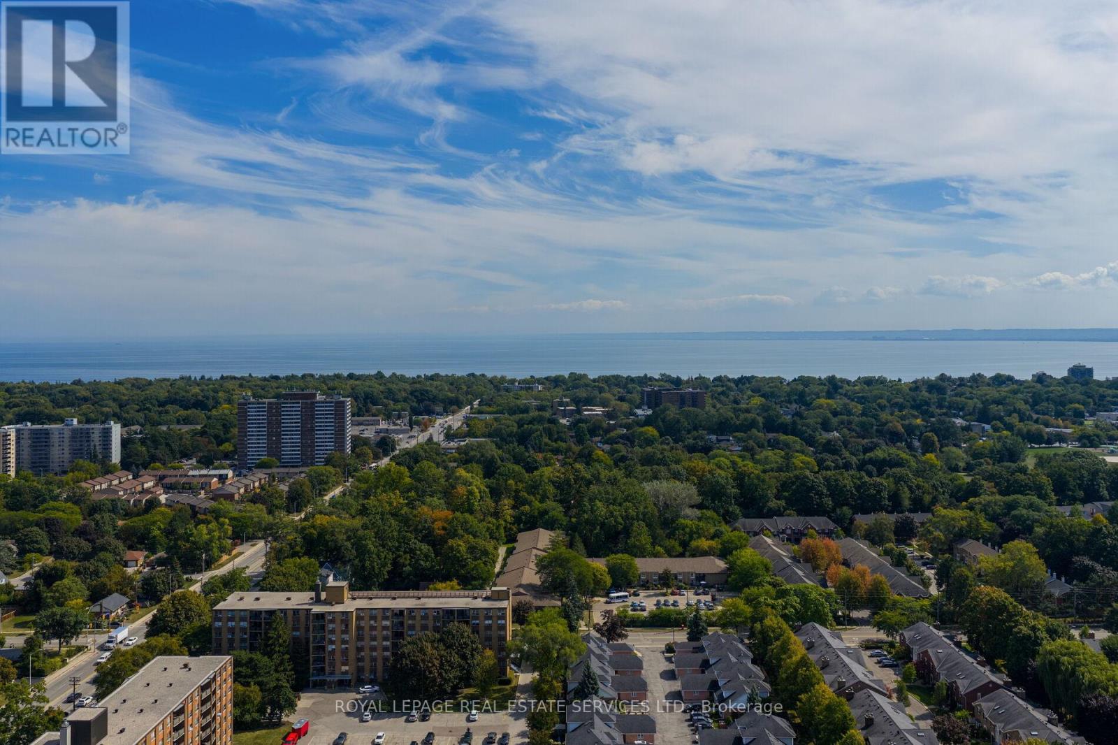 2430 Redfern Road, Burlington, Ontario  L7R 1X9 - Photo 47 - W12416034