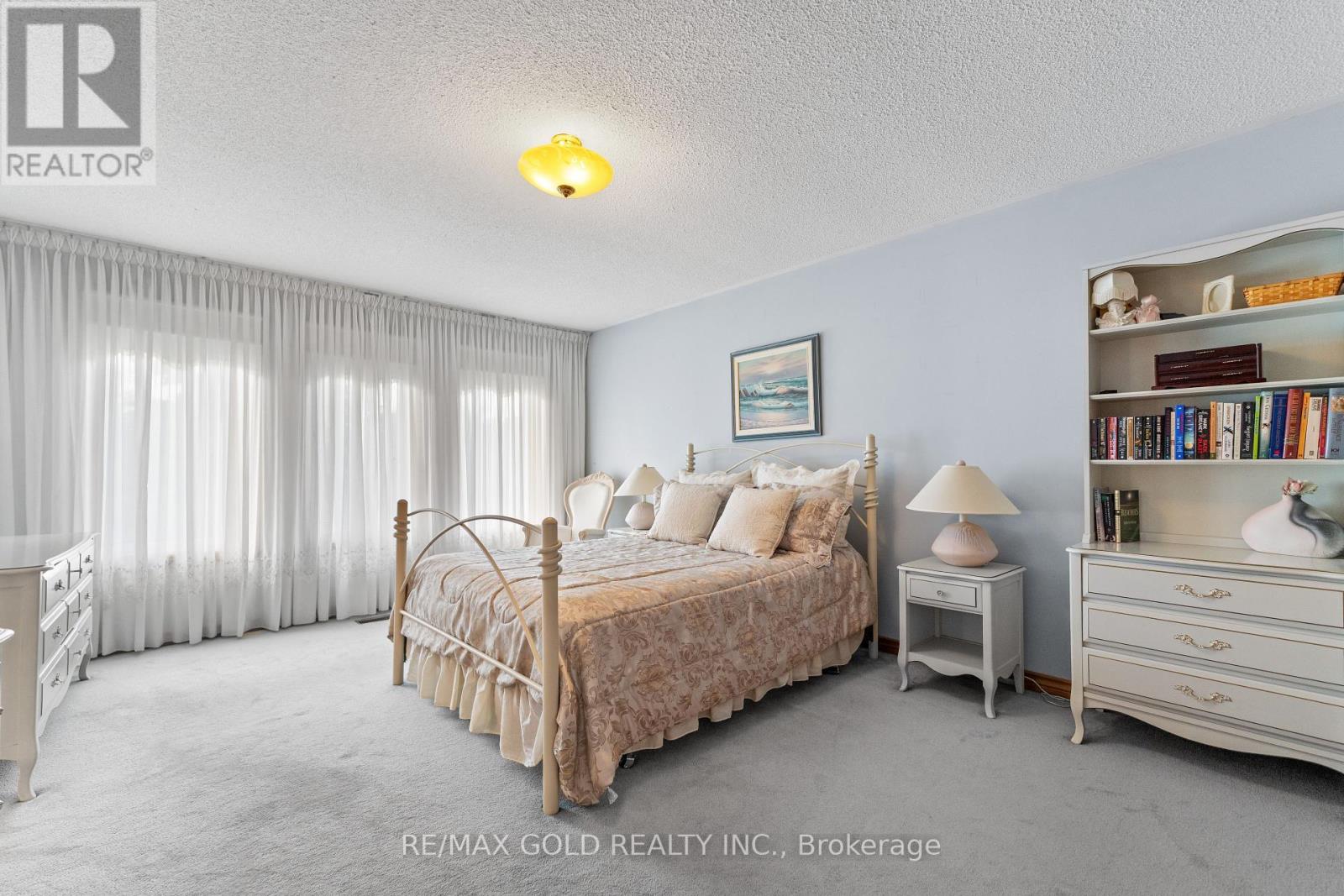 8 Ryckman Lane, Brampton, Ontario  L6P 0C7 - Photo 17 - W12416103