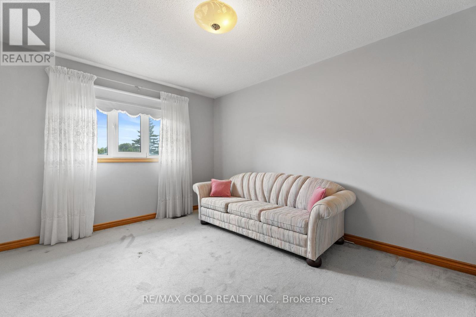 8 Ryckman Lane, Brampton, Ontario  L6P 0C7 - Photo 20 - W12416103