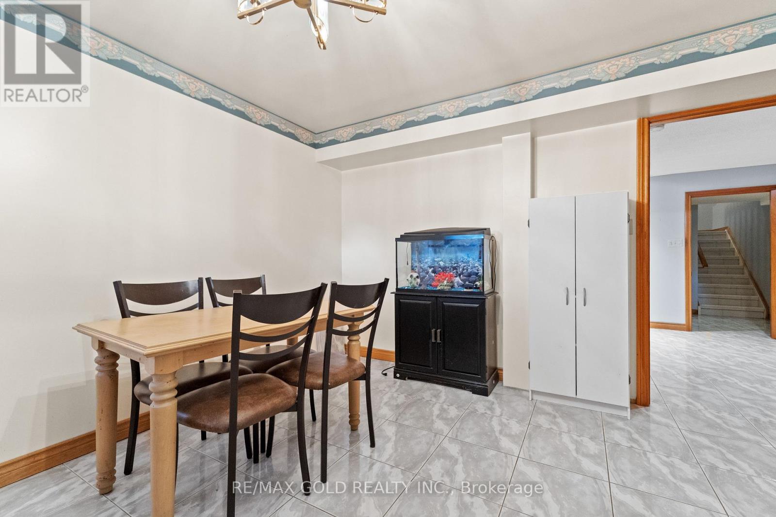 8 Ryckman Lane, Brampton, Ontario  L6P 0C7 - Photo 23 - W12416103