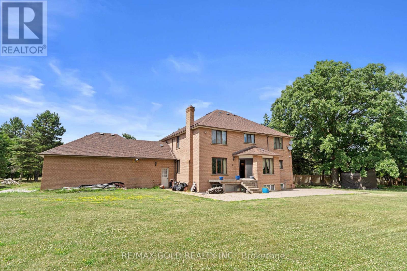 8 Ryckman Lane, Brampton, Ontario  L6P 0C7 - Photo 27 - W12416103