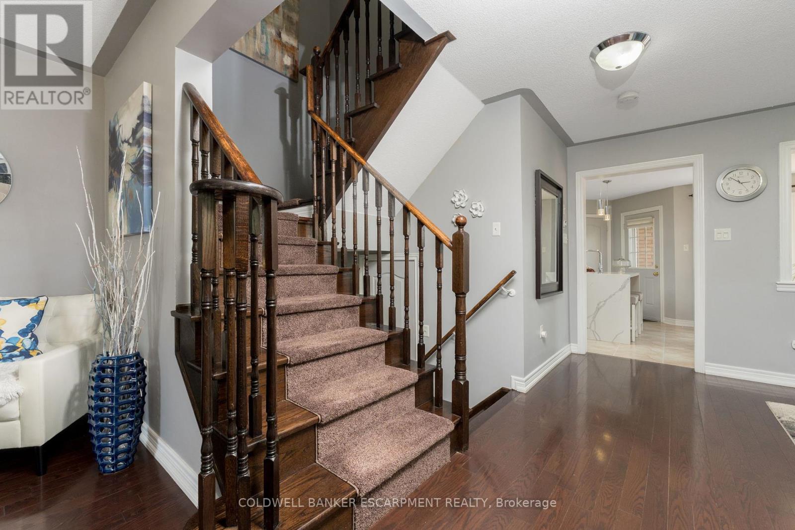 256 Landsborough Avenue, Milton, Ontario  L9T 0T4 - Photo 23 - W12416128