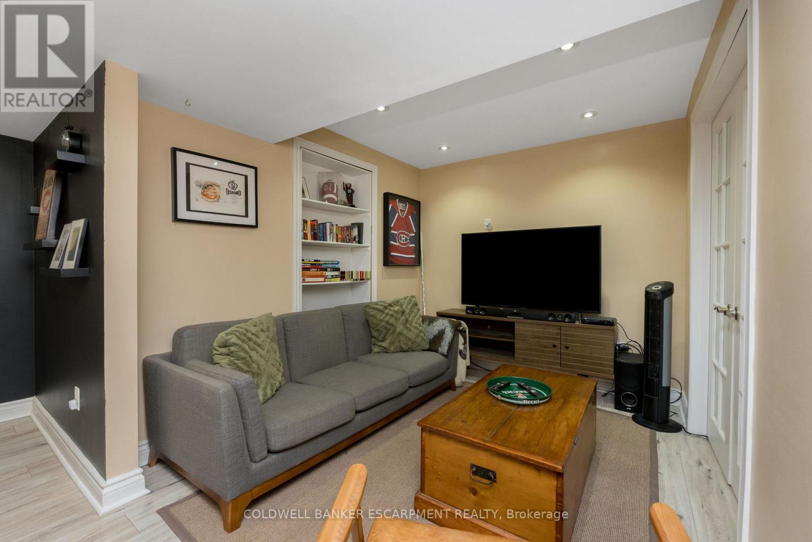 256 Landsborough Avenue, Milton, Ontario  L9T 0T4 - Photo 39 - W12416128