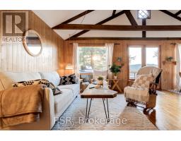 1027 NORTH PINE DRIVE, Lake of Bays, Ontario