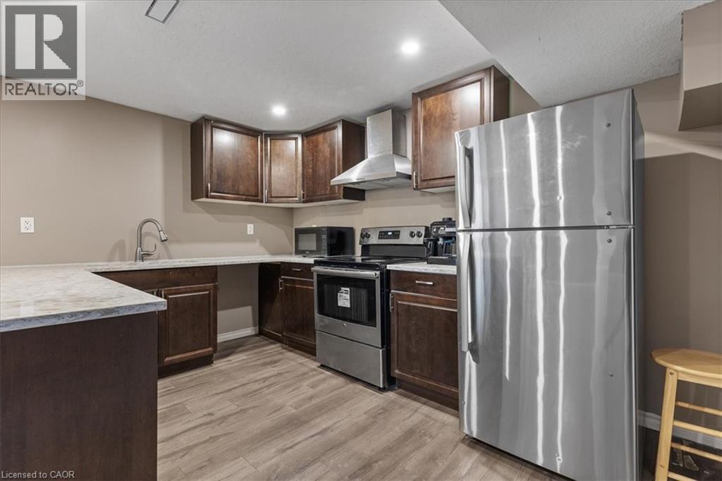 304 Falling Green Crescent, Kitchener, Ontario  N2R 0E9 - Photo 37 - 40770619