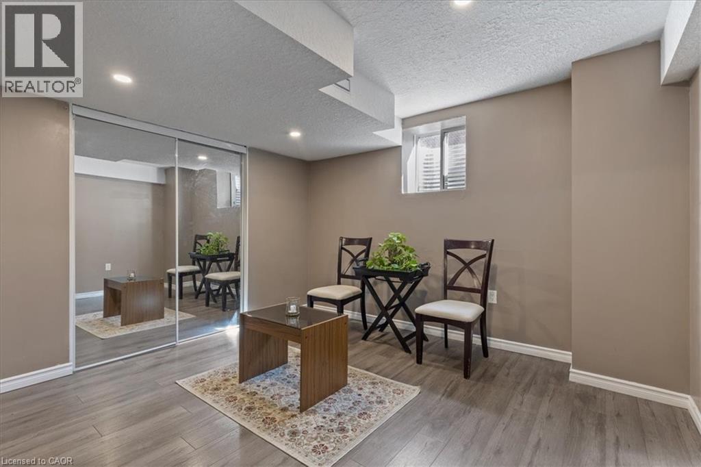 304 Falling Green Crescent, Kitchener, Ontario  N2R 0E9 - Photo 41 - 40770619