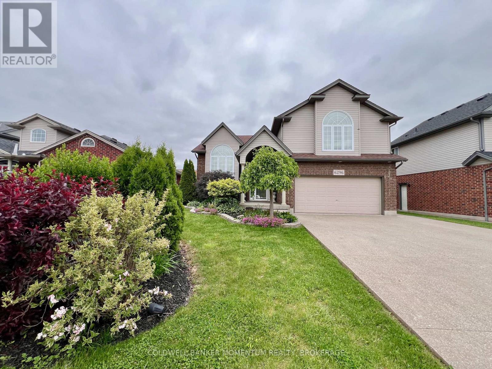 6296 Parkside Road, Niagara Falls, Ontario  L2H 0B2 - Photo 2 - X12188180