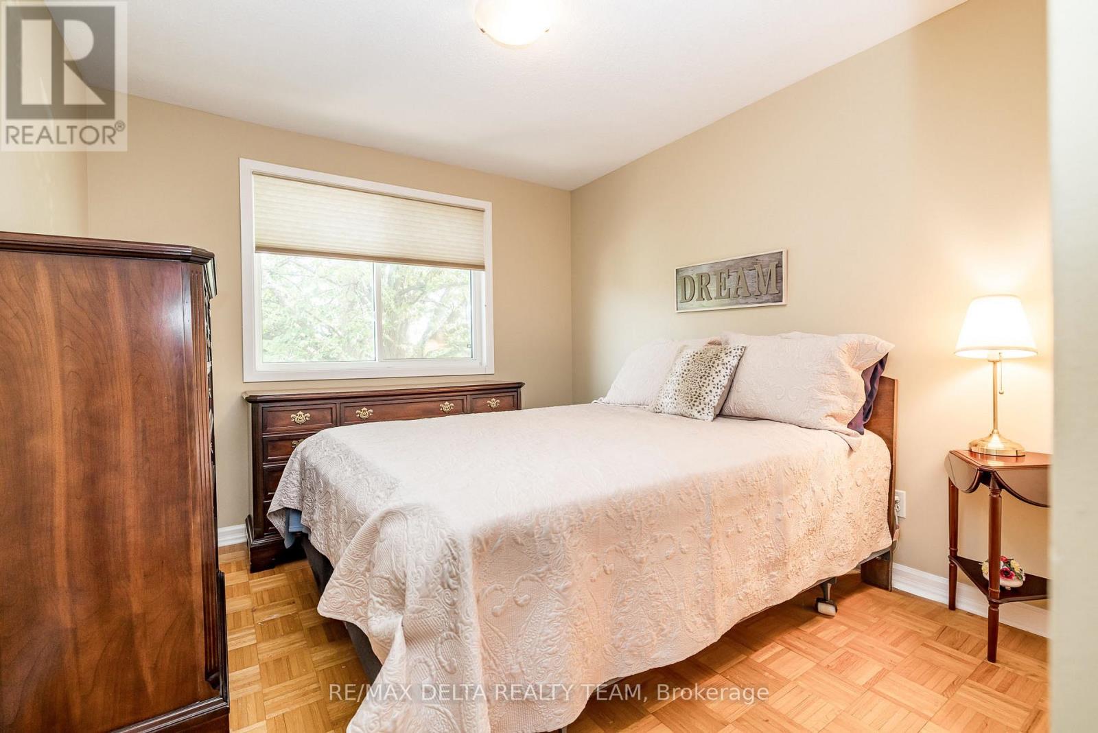334 Omer-Lacasse Avenue, Ottawa, Ontario  K1E 2X8 - Photo 15 - X12416137
