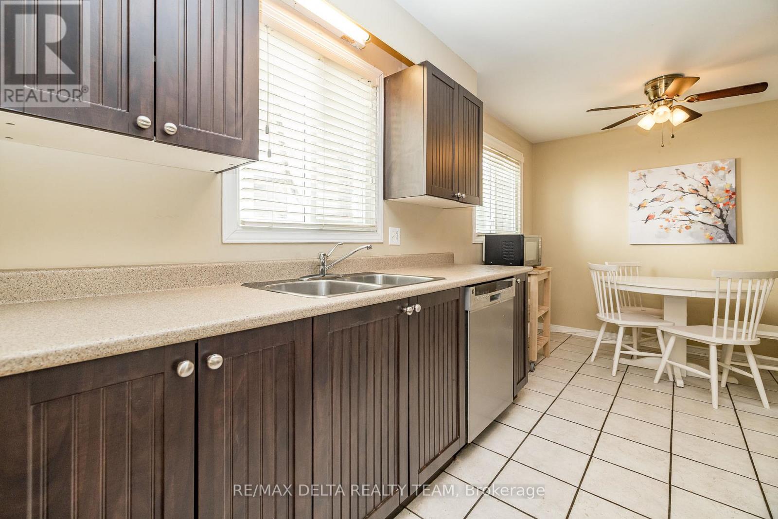 334 Omer-Lacasse Avenue, Ottawa, Ontario  K1E 2X8 - Photo 7 - X12416137