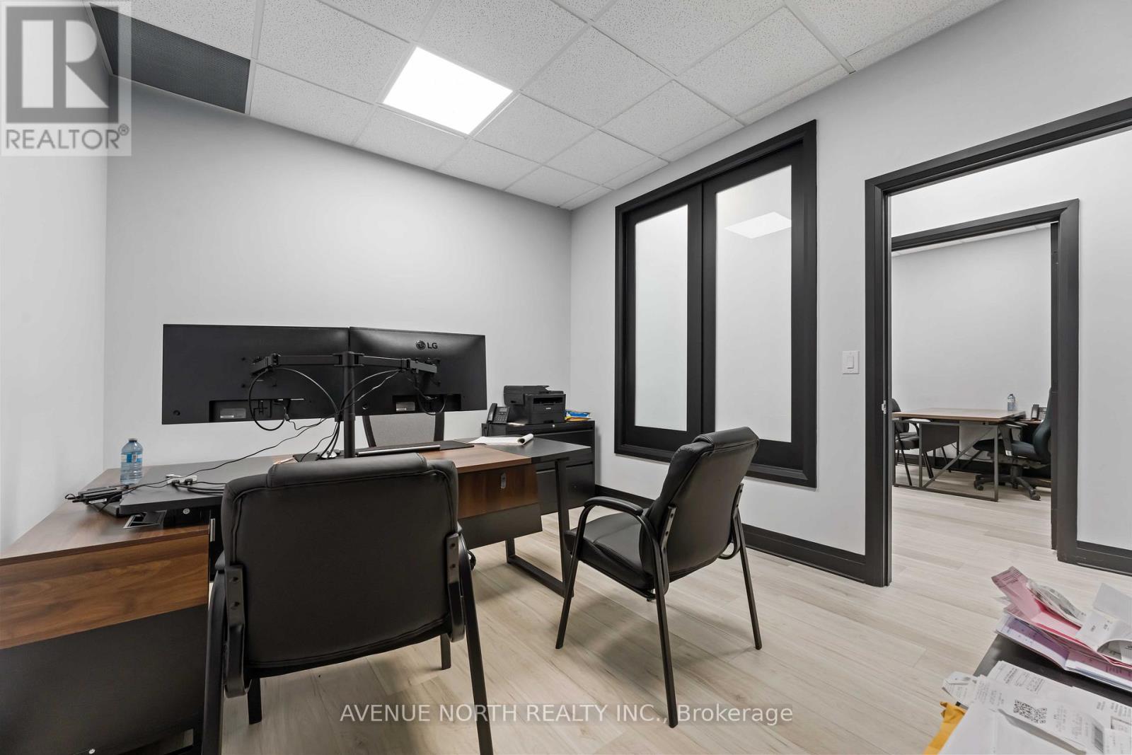 2285 St. Laurent Boulevard, Ottawa, Ontario  K1G 4Z7 - Photo 11 - X12416144