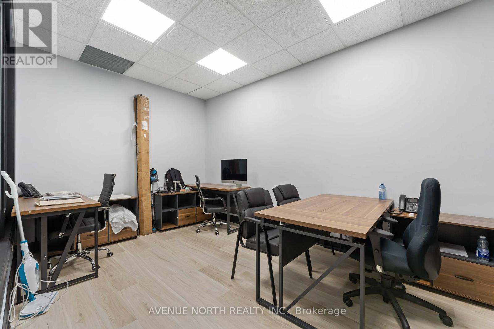 2285 St. Laurent Boulevard, Ottawa, Ontario  K1G 4Z7 - Photo 12 - X12416144