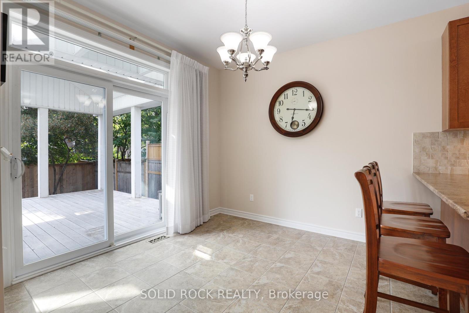 706 Wrangler Circle, Ottawa, Ontario  K2S 0R2 - Photo 19 - X12416168